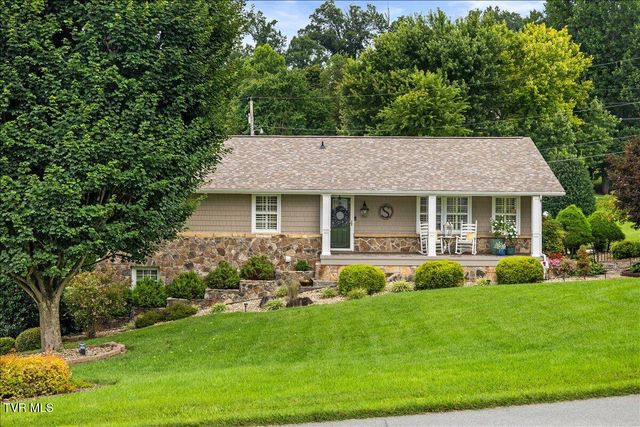 193 Taylor Avenue, Elizabethton, TN 37643