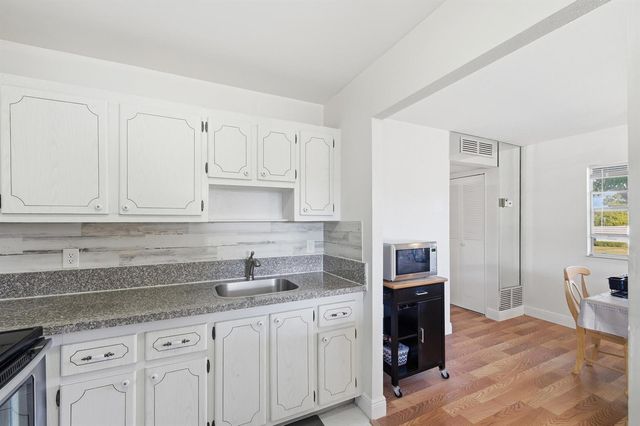 142 Monaco C, Delray Beach, FL 33446