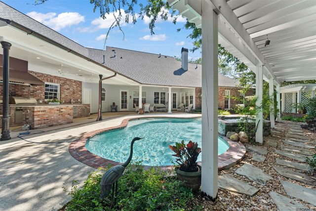 12610 Humphreys Dr, Baton Rouge, LA 70816