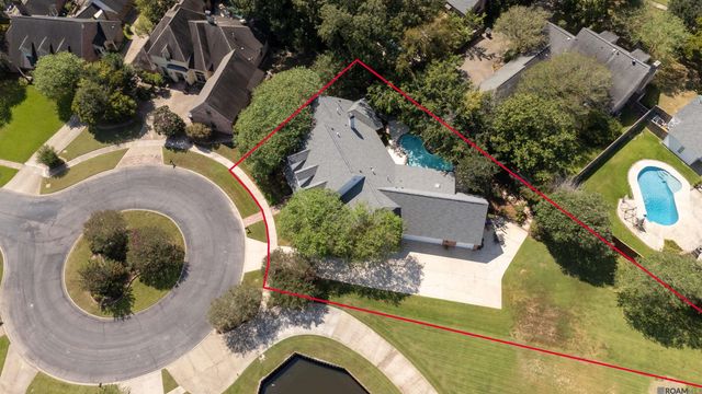 12610 Humphreys Dr, Baton Rouge, LA 70816