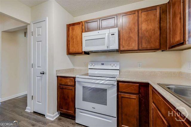 90 Mossy Oak Drive, Springfield, GA 31329