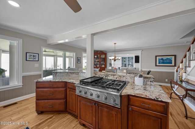 171 Low Tide Road, Bath, NC 27808