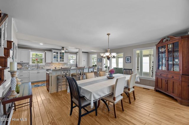 171 Low Tide Road, Bath, NC 27808