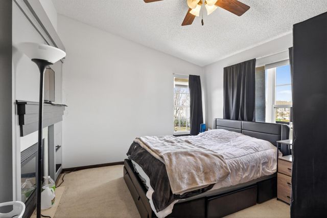 609 Providence Drive, Shakopee, MN 55379