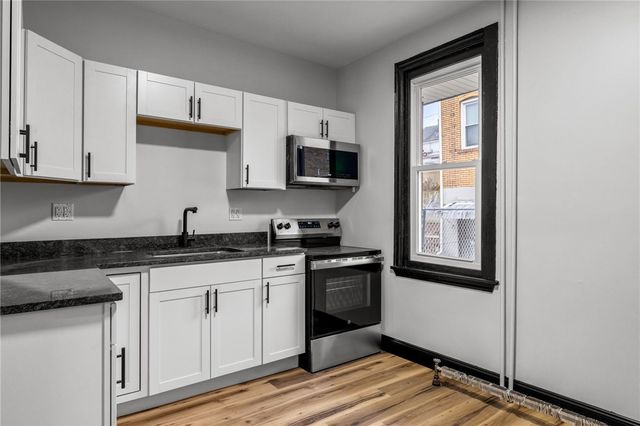 222 E 16th Ave, Homestead, PA 15120