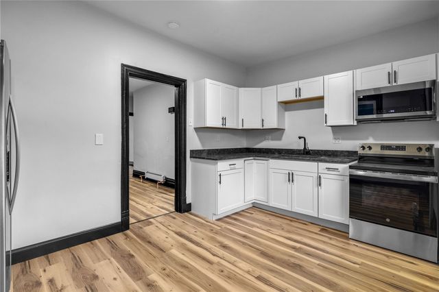 222 E 16th Ave, Homestead, PA 15120