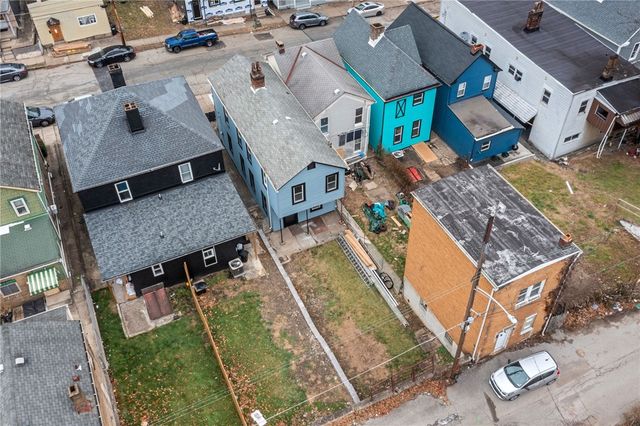 222 E 16th Ave, Homestead, PA 15120