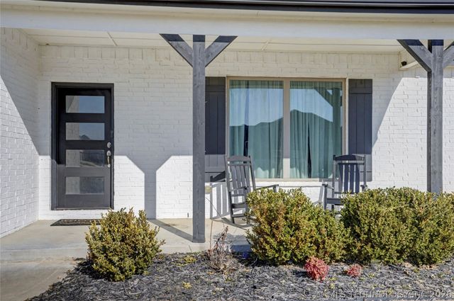 17715 E 43rd Place, Tulsa, OK 74134