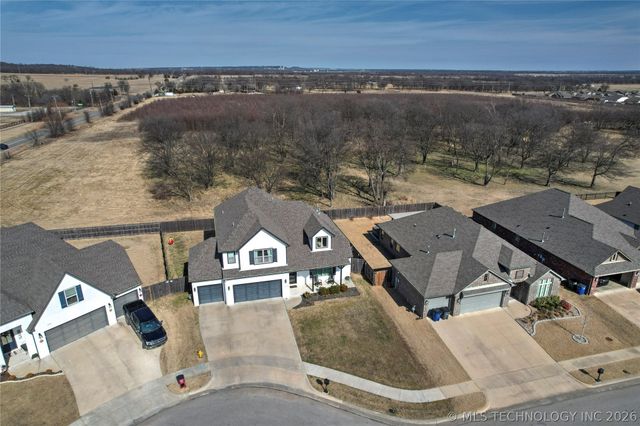 17715 E 43rd Place, Tulsa, OK 74134