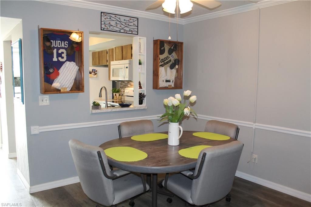 Image 13 of property listing at 1519 Cape Coral PKWY W # 2, Cape Coral, FL 33914