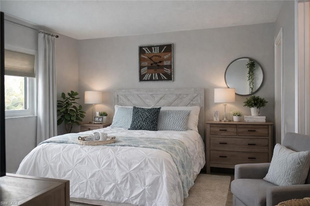 Image 14 of property listing at 1519 Cape Coral PKWY W # 2, Cape Coral, FL 33914