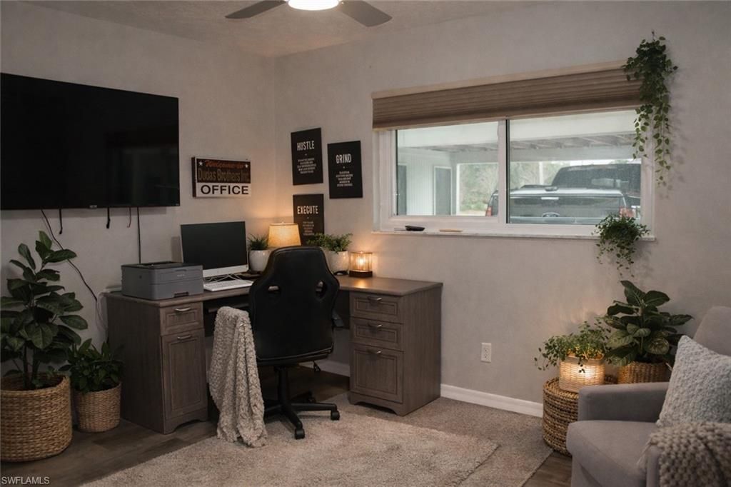 Image 17 of property listing at 1519 Cape Coral PKWY W # 2, Cape Coral, FL 33914