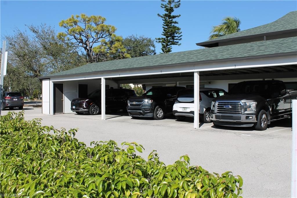 Image 3 of property listing at 1519 Cape Coral PKWY W # 2, Cape Coral, FL 33914