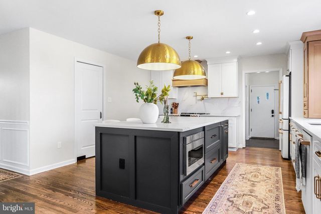 91 SAINT JOHNS DR, Glen Mills, PA 19342