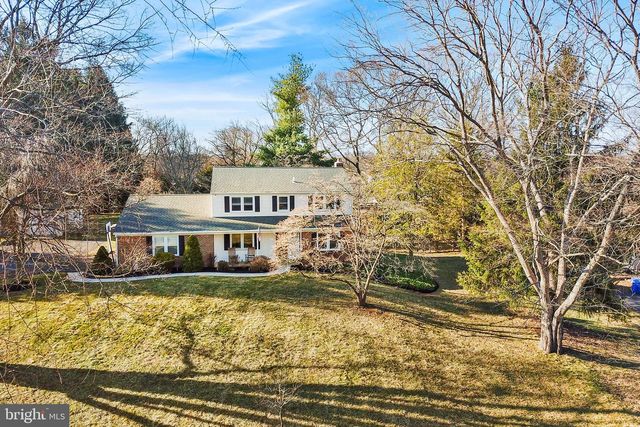 91 SAINT JOHNS DR, Glen Mills, PA 19342