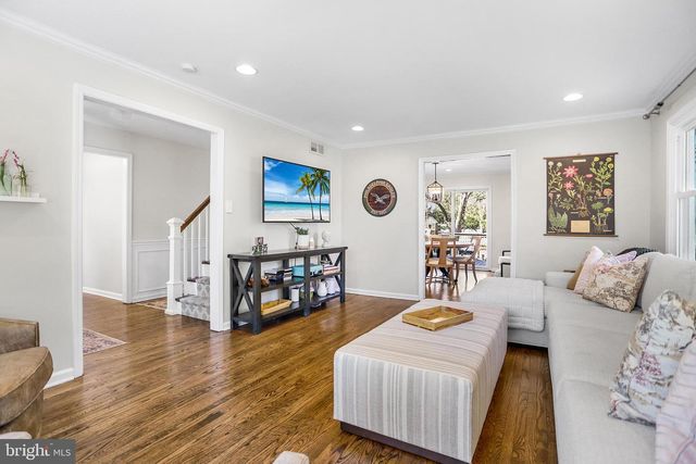 91 SAINT JOHNS DR, Glen Mills, PA 19342