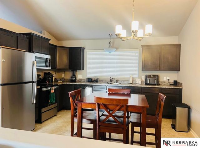 13927 Weber Street, Omaha, NE 68142