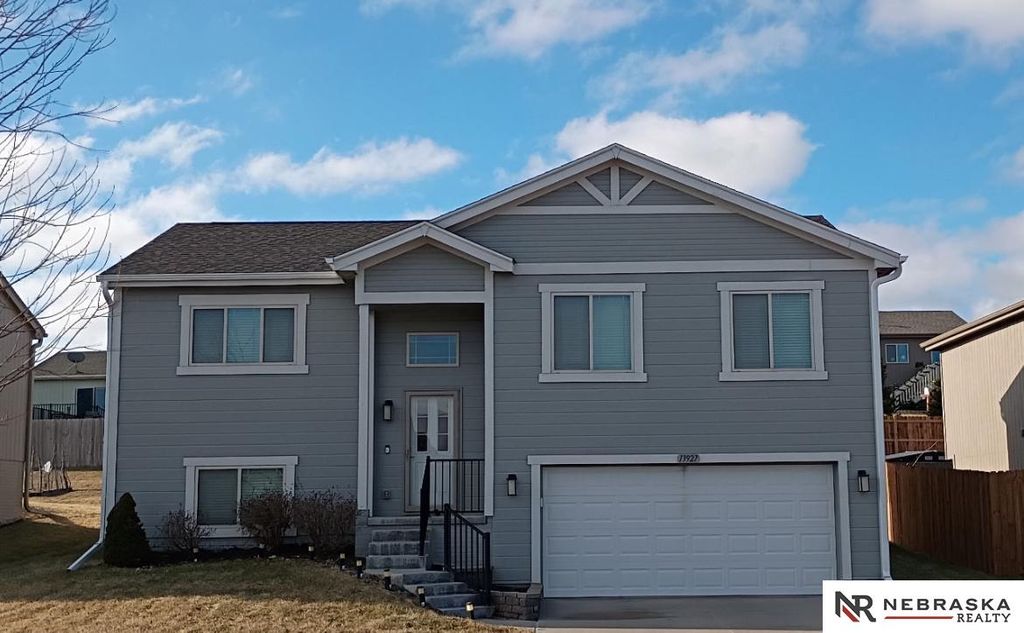 13927 Weber Street, Omaha, NE 68142