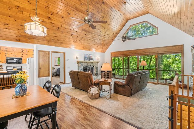 5875 Brasstown Creek Est, Young Harris, GA 30582