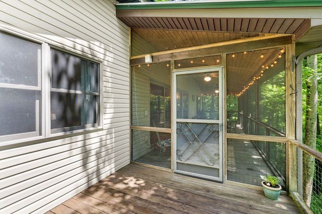 5875 Brasstown Creek Est, Young Harris, GA 30582