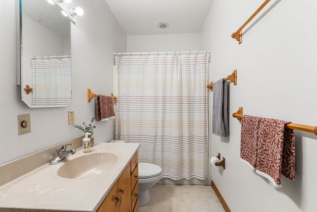 5875 Brasstown Creek Est, Young Harris, GA 30582