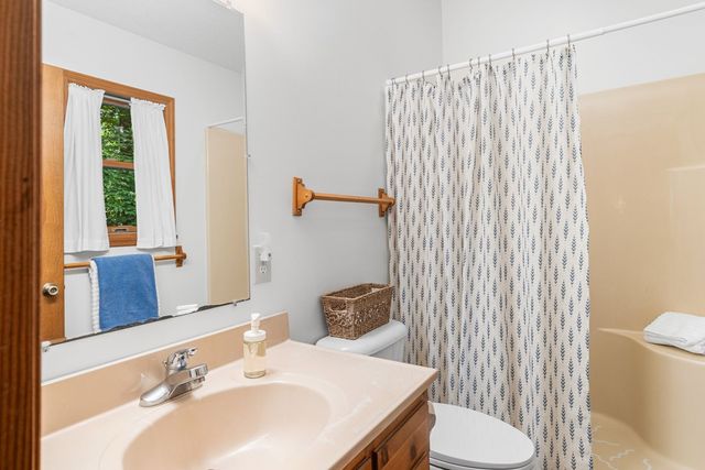 5875 Brasstown Creek Est, Young Harris, GA 30582