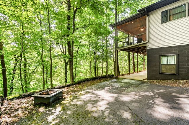 5875 Brasstown Creek Est, Young Harris, GA 30582