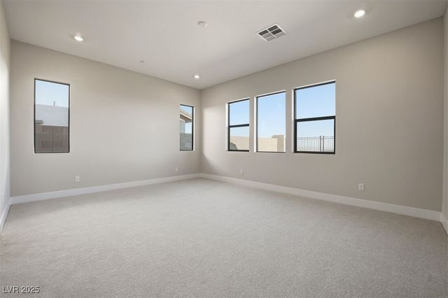 454 Carter House Way, Las Vegas, NV 89138