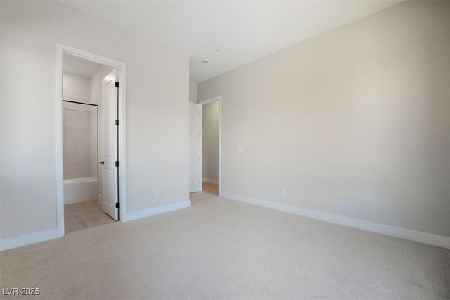 454 Carter House Way, Las Vegas, NV 89138