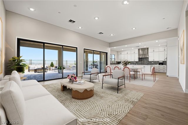 454 Carter House Way, Las Vegas, NV 89138