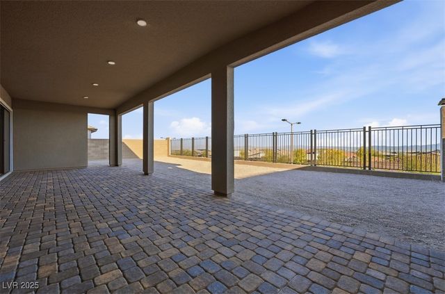 454 Carter House Way, Las Vegas, NV 89138