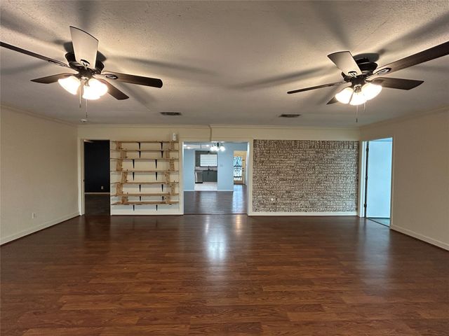 6409 Stardust Drive, Watauga, TX 76148