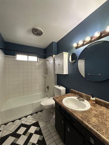 6409 Stardust Drive, Watauga, TX 76148