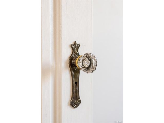 2547 Krameria St, Denver, CO 80207