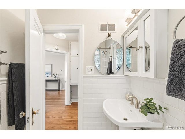 2547 Krameria St, Denver, CO 80207