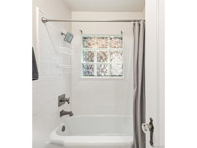 2547 Krameria St, Denver, CO 80207