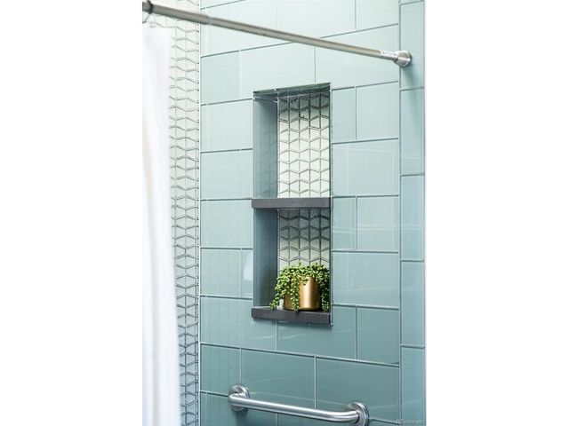 2547 Krameria St, Denver, CO 80207