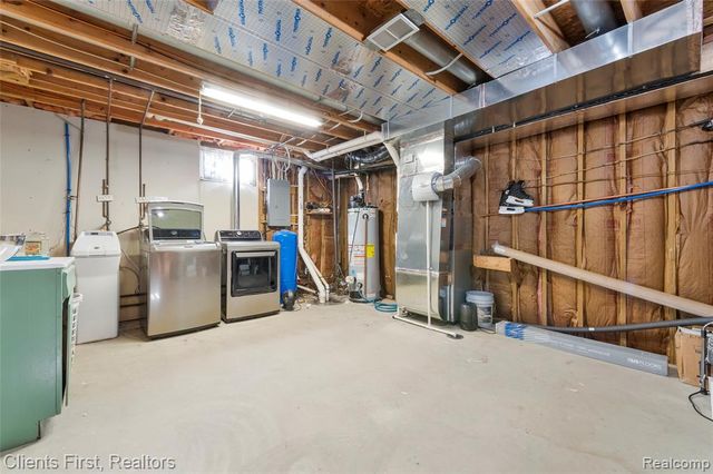 270 N Hurd Road, Ortonville, MI 48462