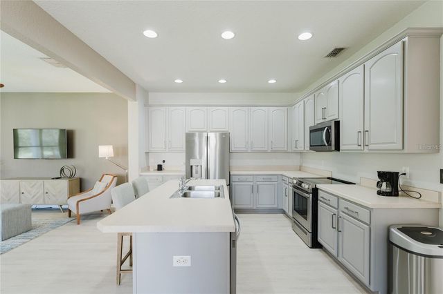 8563 GREENBANK BOULEVARD, Windermere, FL 34786