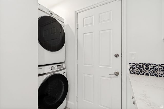 1241 CAMBRIDGE CT, Provo, UT 84604