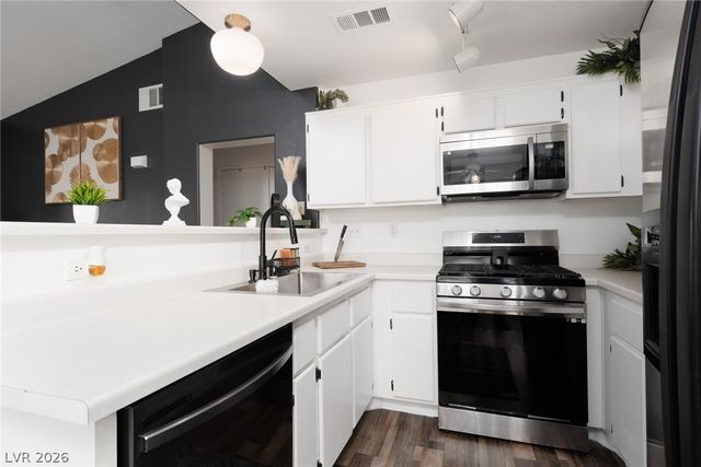 1881 West Alexander Road 2066, North Las Vegas, NV 89032