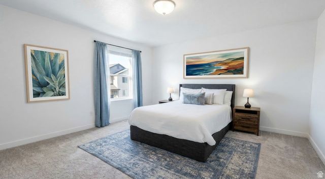 215 E MONTGOMERY LN, North Ogden, UT 84414