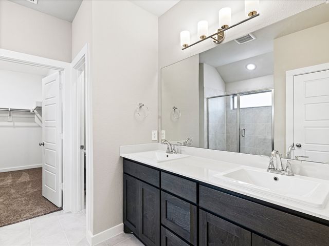 630 Erin Hills Drive, Red Oak, TX 75154