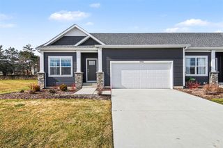 2785 W Cobblestone Court, Kentwood, MI 49512