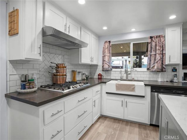 16740 Oak Burl, Yorba Linda, CA 92886