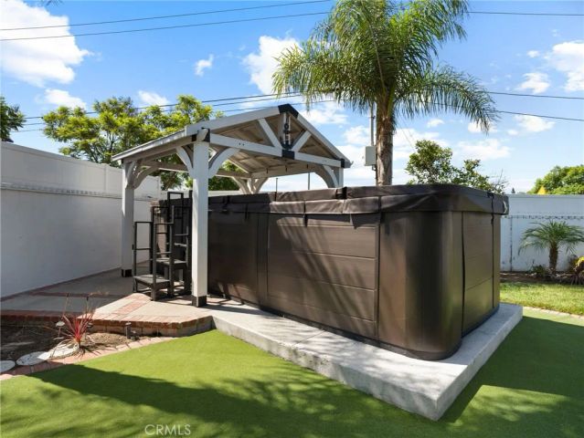 16740 Oak Burl, Yorba Linda, CA 92886