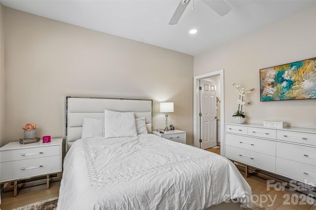 1709 N New Hope Road, Gastonia, NC 28054