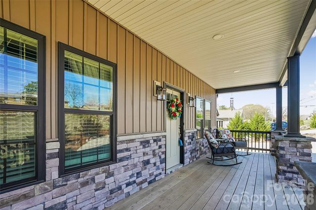 1709 N New Hope Road, Gastonia, NC 28054