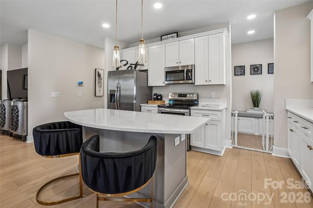 1709 N New Hope Road, Gastonia, NC 28054