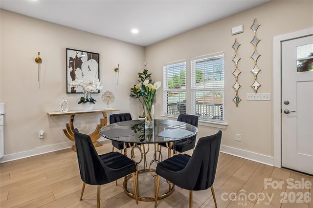 1709 N New Hope Road, Gastonia, NC 28054